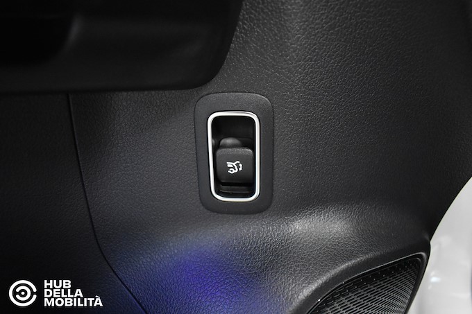 MERCEDES-BENZ EQA 250+ Progressive Advanced Plus